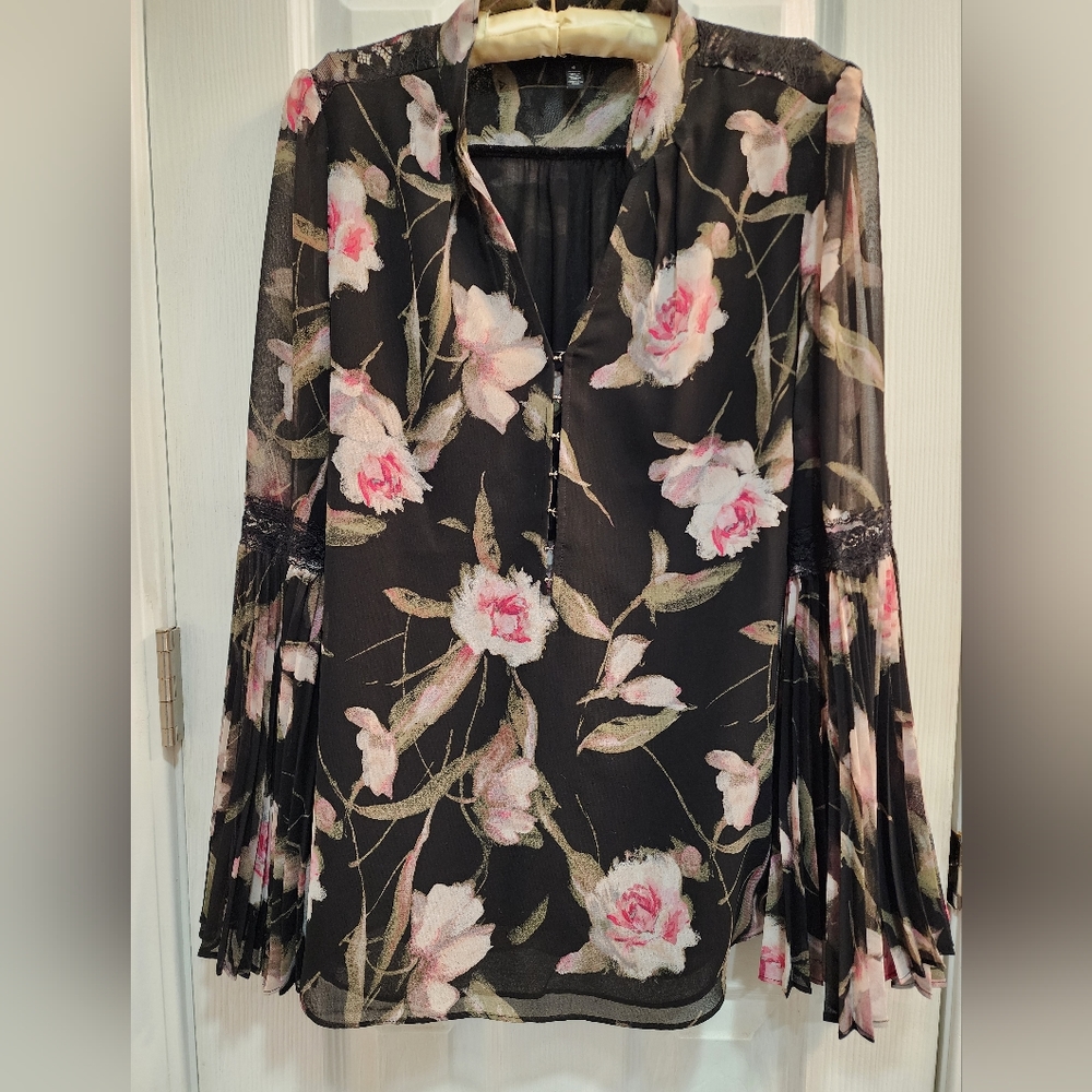 White House Black Market dramatic bell sleeve blouse